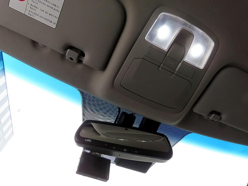 Ssangyong Tivoli 2020 Blanco - Importación desde Corea - HF Imports Iquique - Foto 17