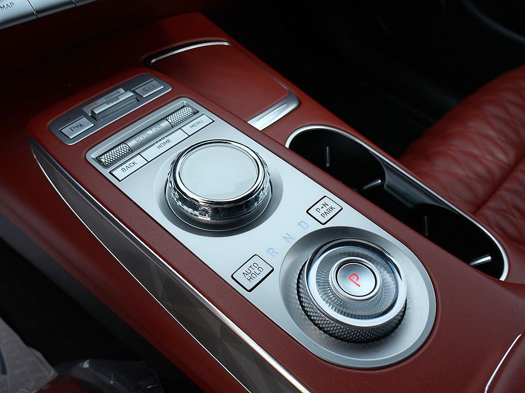 Genesis GV70 2021 Rojo - Importación desde Corea - HF Imports Iquique - Foto 7