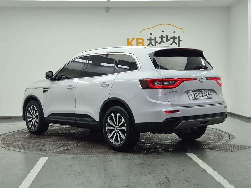 SAMSUNG QM6 - Vista 3