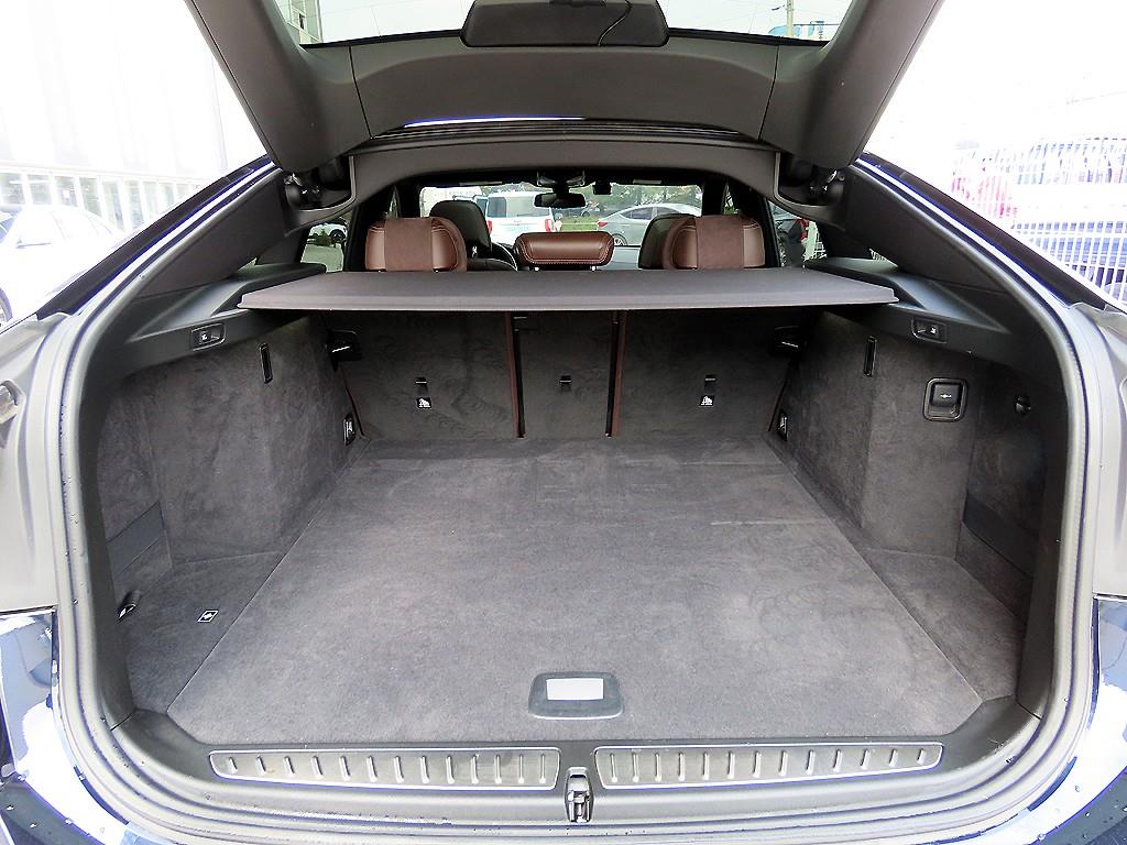 BMW Gran Turismo 2019 Negro - Importación desde Corea - HF Imports Iquique - Foto 17