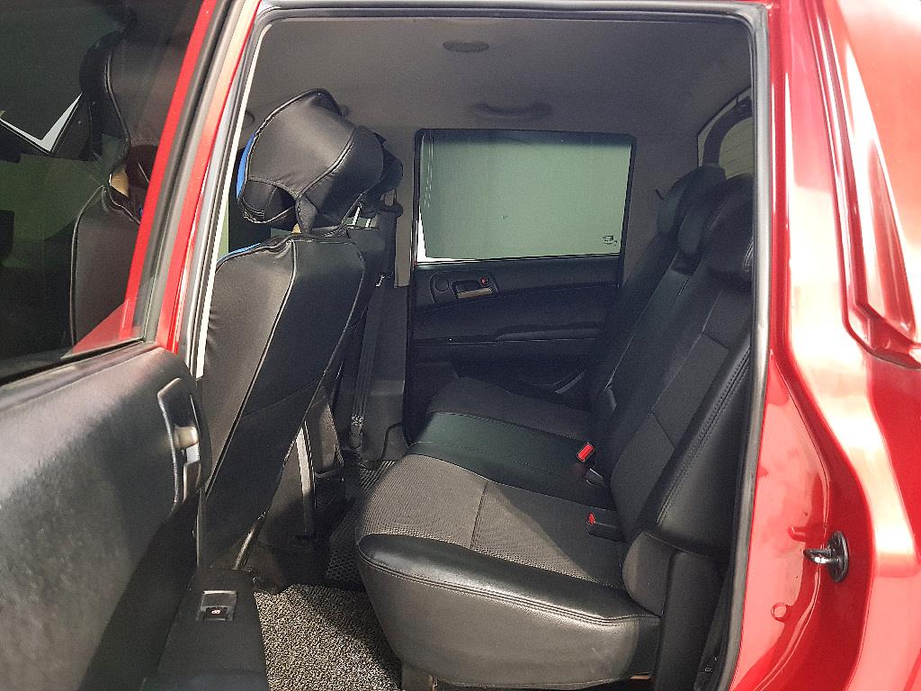 Ssangyong Korando - Vista 9