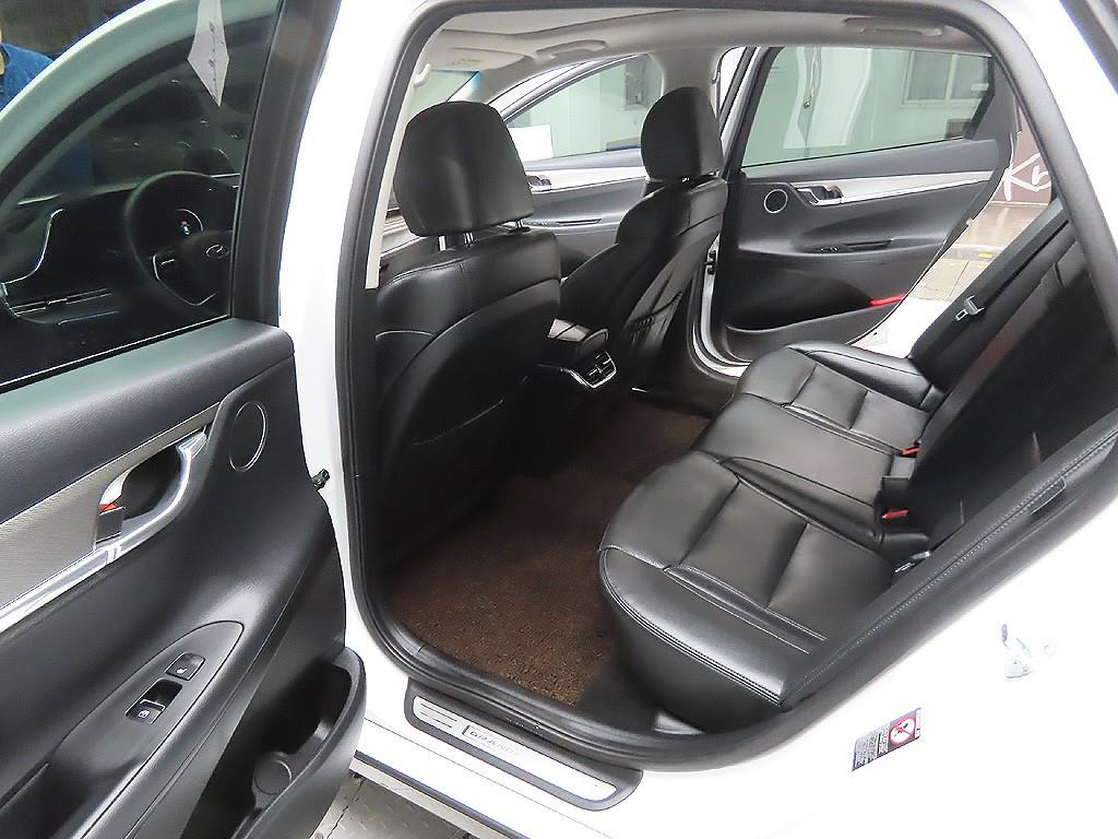 HYUNDAI Grandeur 2022 Blanco - Importación desde Corea - HF Imports Iquique - Foto 8