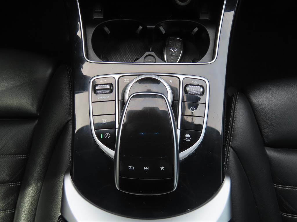 Mercedes Benz GLC Class 2018 Blanco - Importación desde Corea - HF Imports Iquique - Foto 10