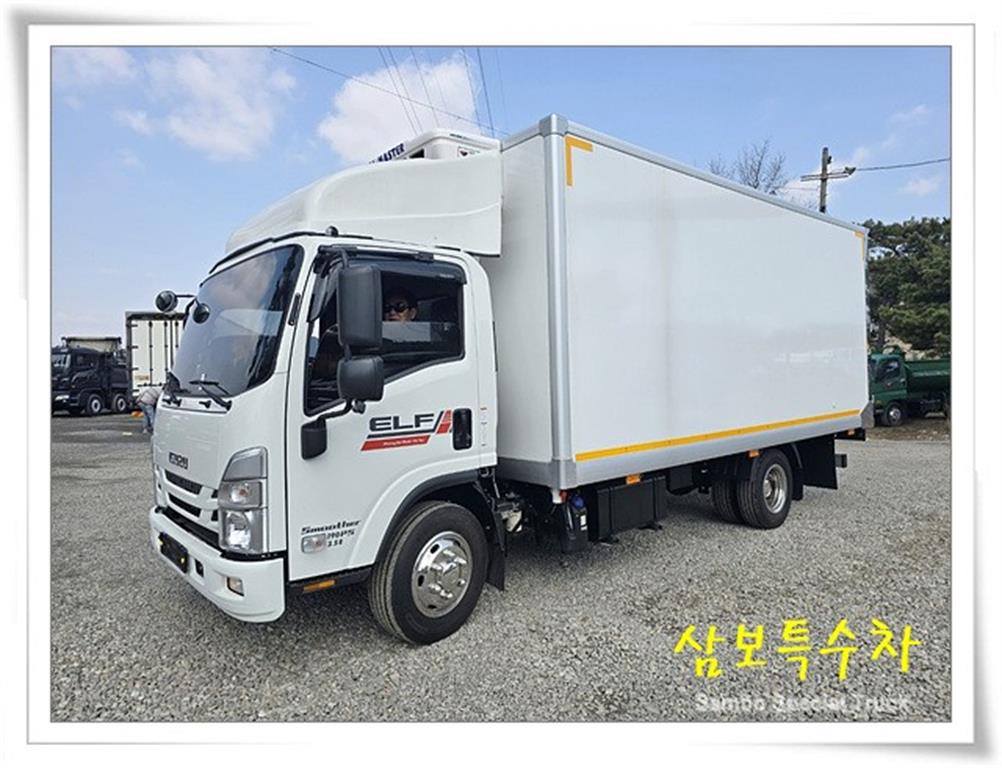 medium and large cargo truck 2026 Blanco - Importación desde Corea - HF Imports Iquique - Foto 1