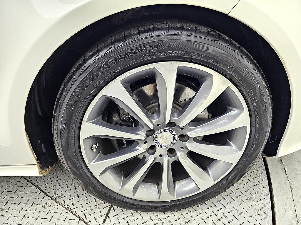 Mercedes Benz CLS Class 2016 Blanco - Importación desde Corea - HF Imports Iquique - Foto 20