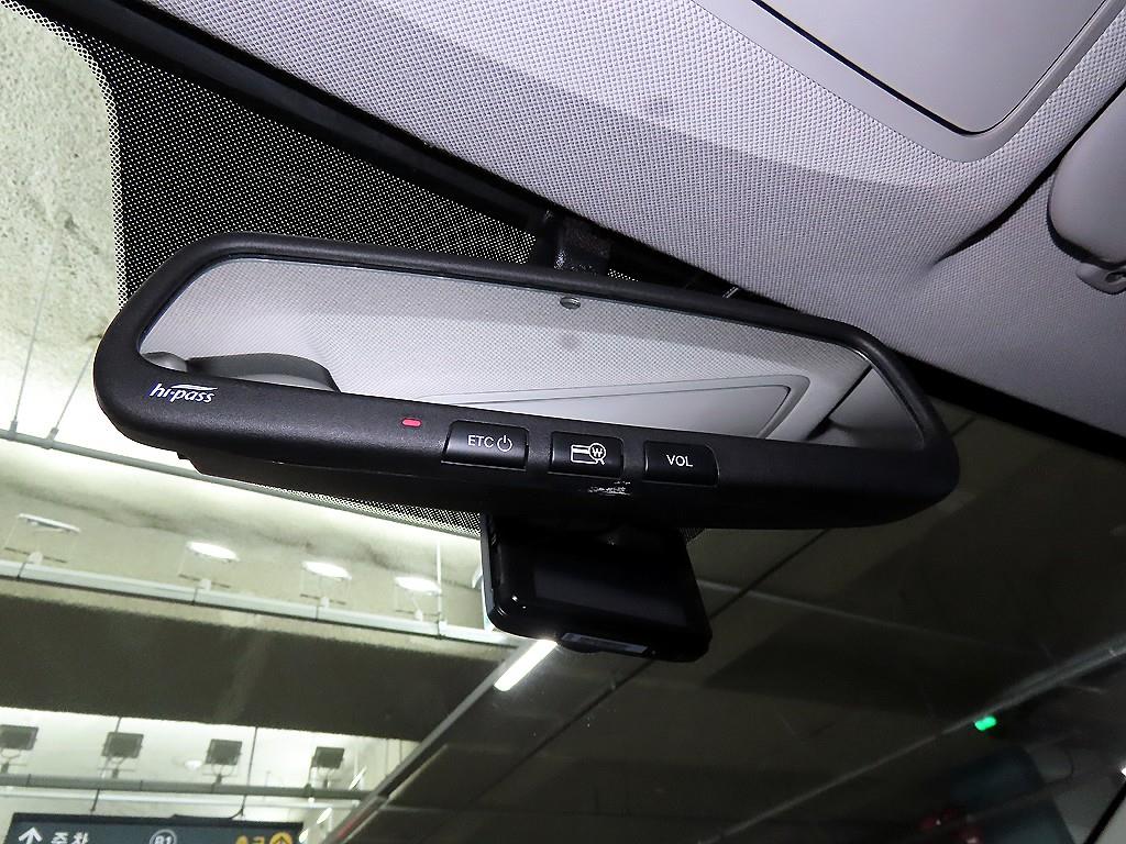 HYUNDAI Avante 2018 Blanco - Importación desde Corea - HF Imports Iquique - Foto 16