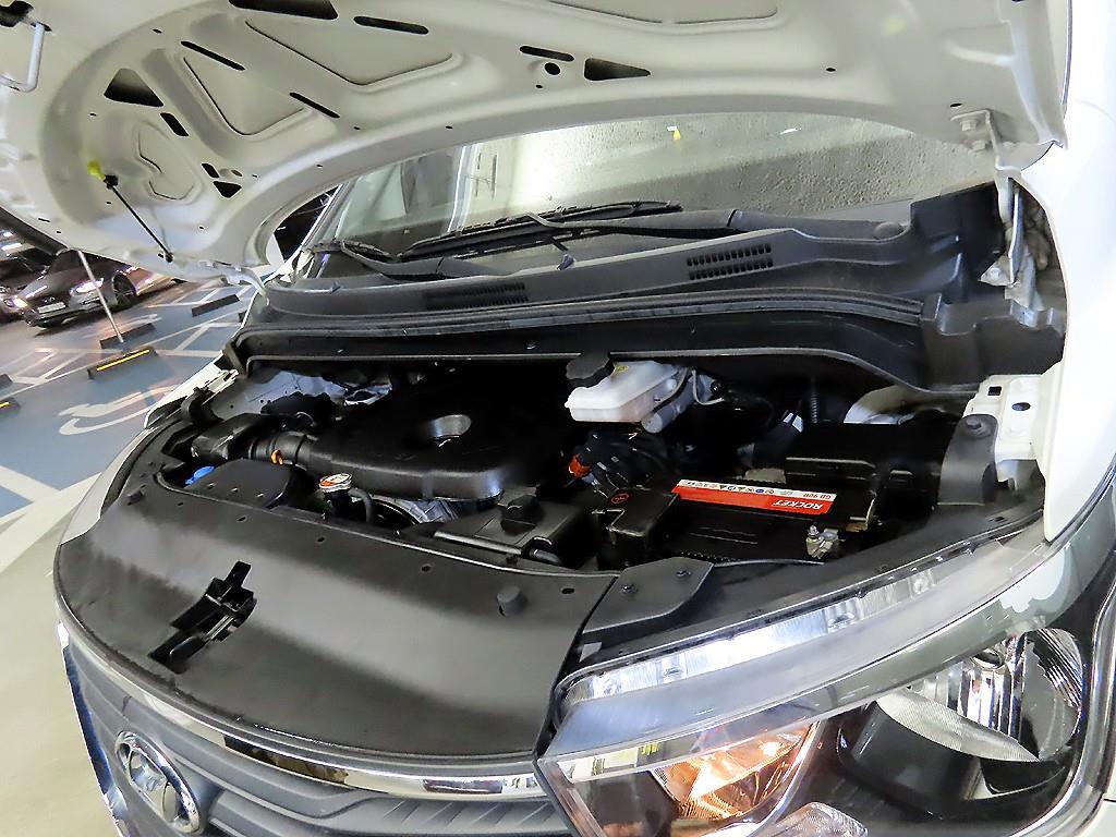 HYUNDAI Starex 2019 Blanco - Importación desde Corea - HF Imports Iquique - Foto 19