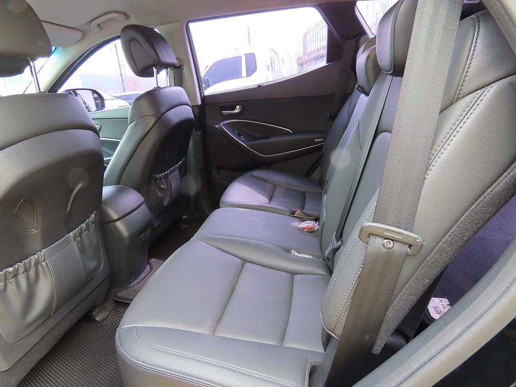 HYUNDAI Santa Fe - Vista 6