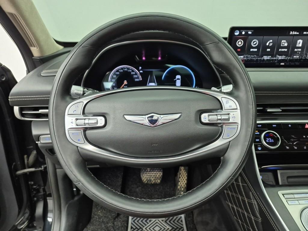 Genesis GV80 - Vista 9