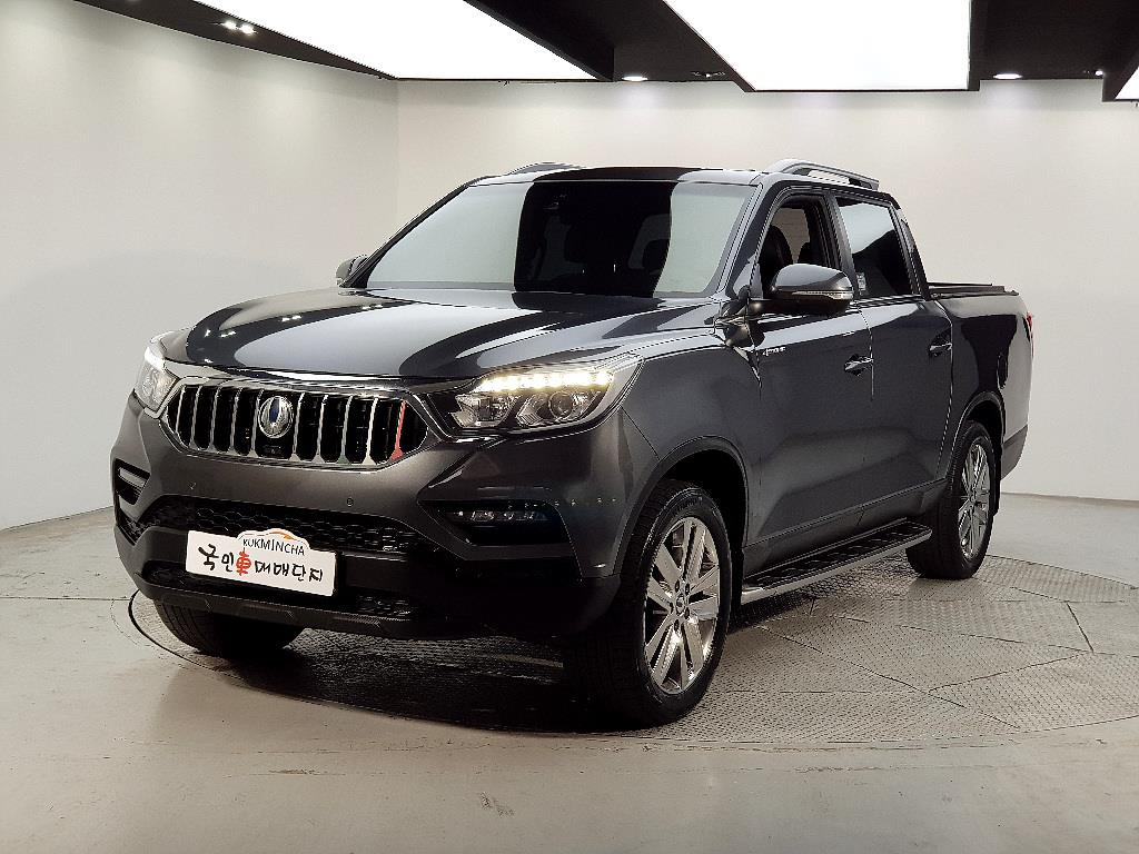Ssangyong Rexton 2019 Negro - Importación desde Corea - HF Imports Iquique - Foto 1