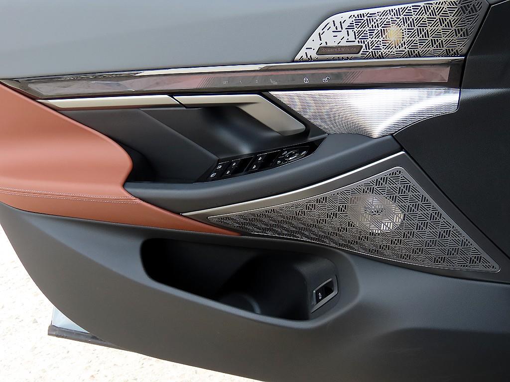 BMW 5 Series - Vista 12