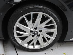 HYUNDAI Grandeur - Vista 10