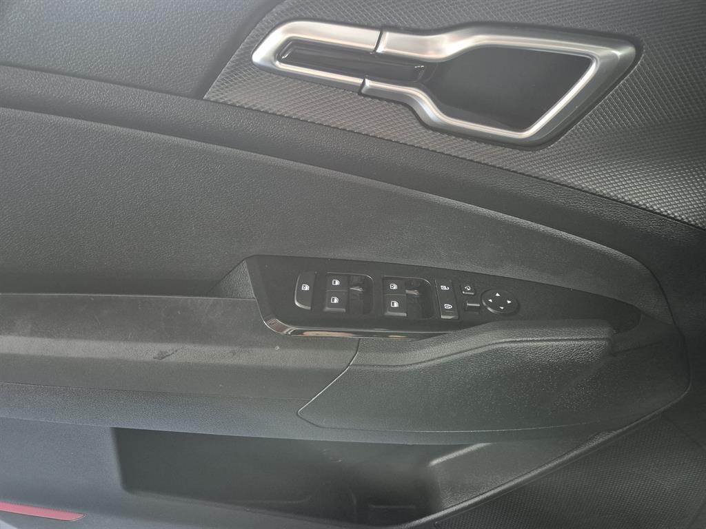 KIA Sportage - Vista 11