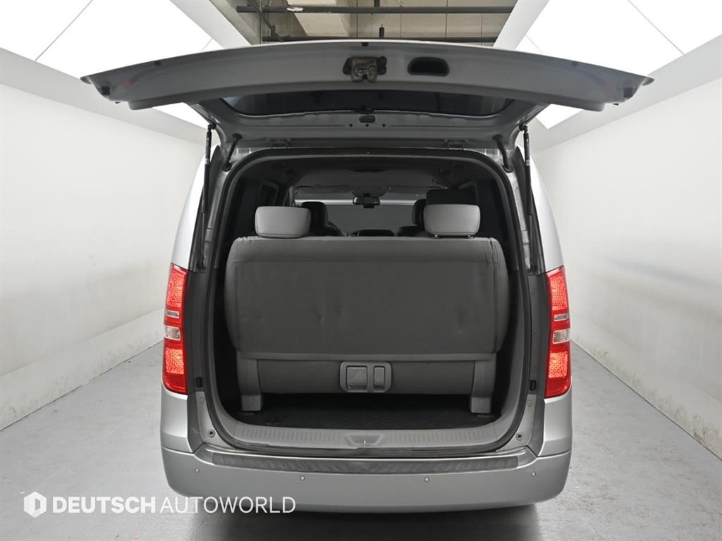 HYUNDAI Starex 2020 Plateado - Importación desde Corea - HF Imports Iquique - Foto 17