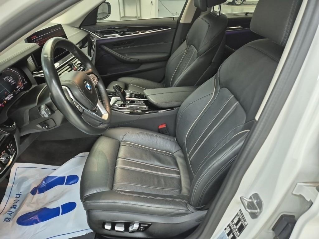 BMW 5 Series - Vista 11