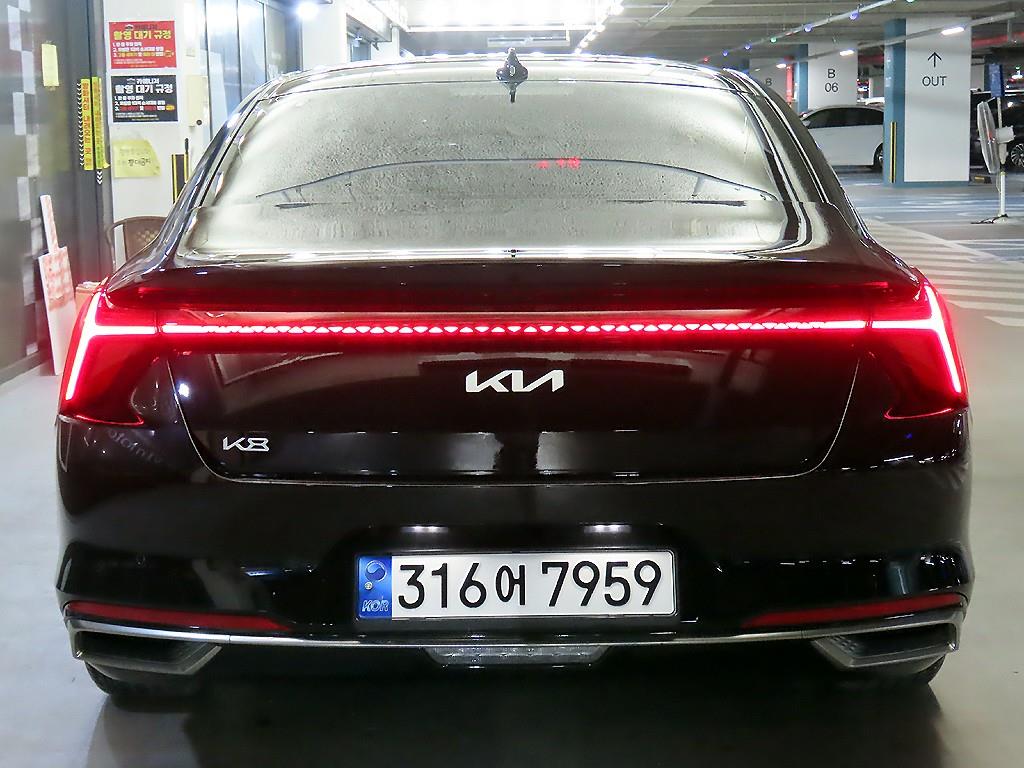 KIA K8 - Vista 5