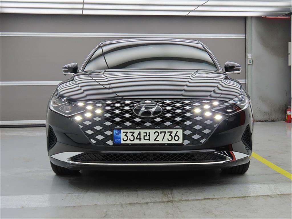 HYUNDAI Grandeur - Vista 2