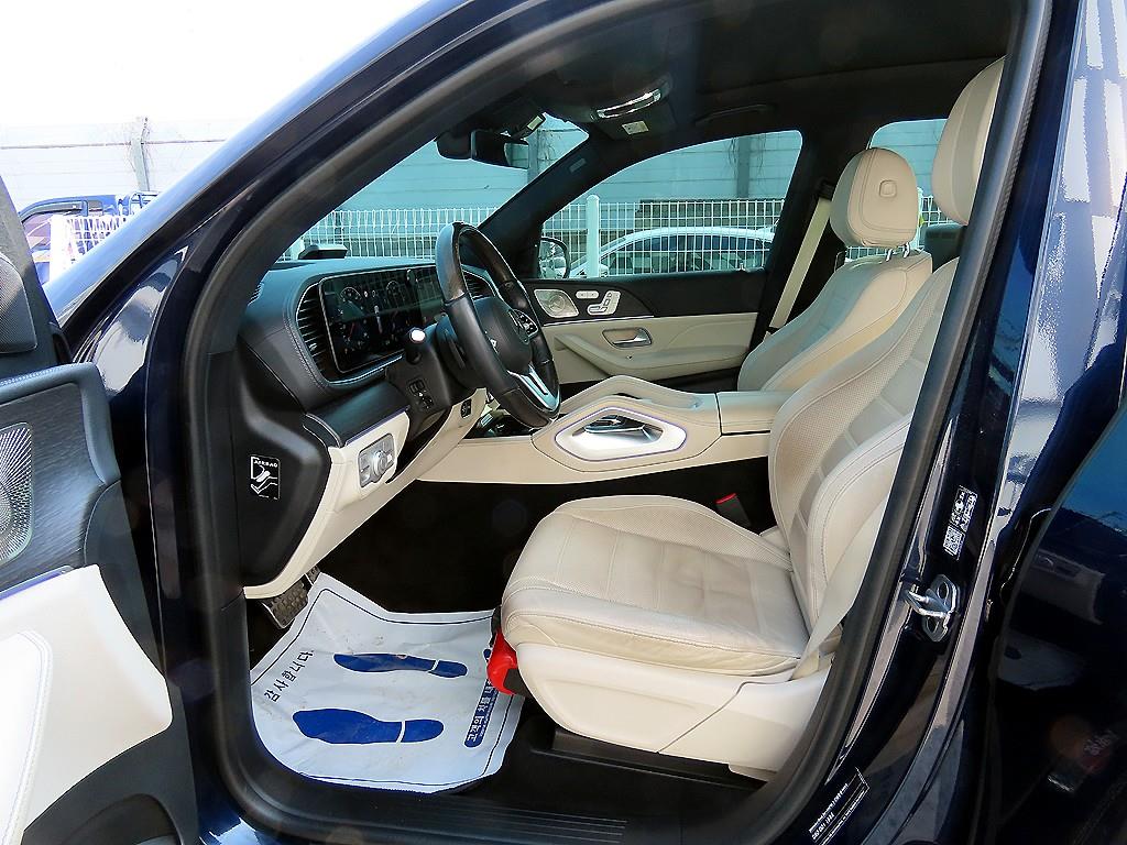 Mercedes Benz GLS Class - Vista 5