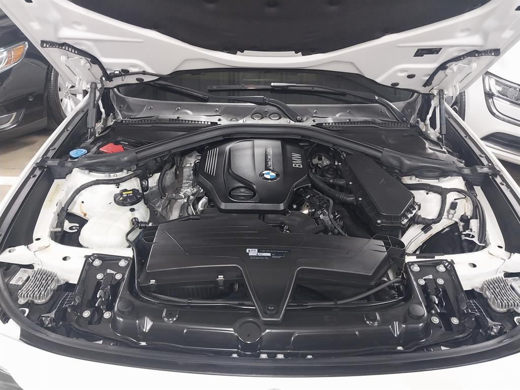 BMW Gran Turismo 2018 Blanco - Importación desde Corea - HF Imports Iquique - Foto 20