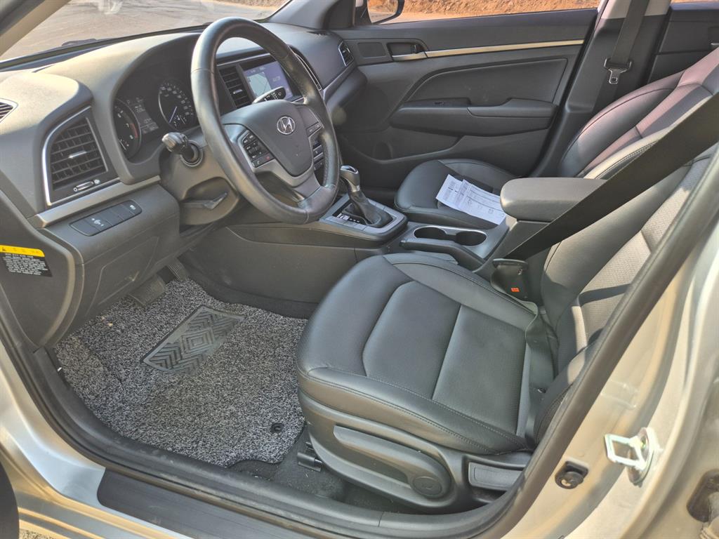 HYUNDAI Avante 2016 Gris - Importación desde Corea - HF Imports Iquique - Foto 15