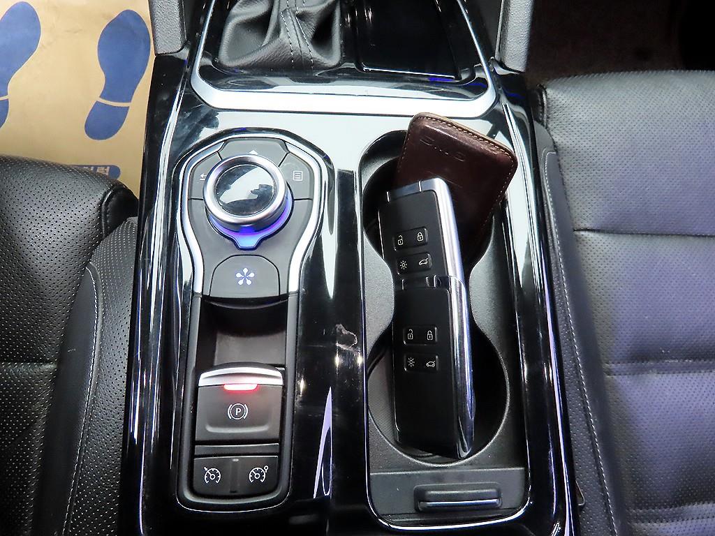 SAMSUNG SM6 - Vista 12