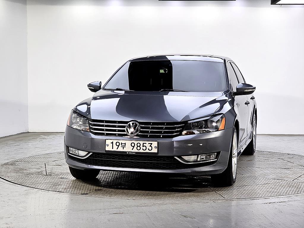 Volkswagen Passat - Vista 2