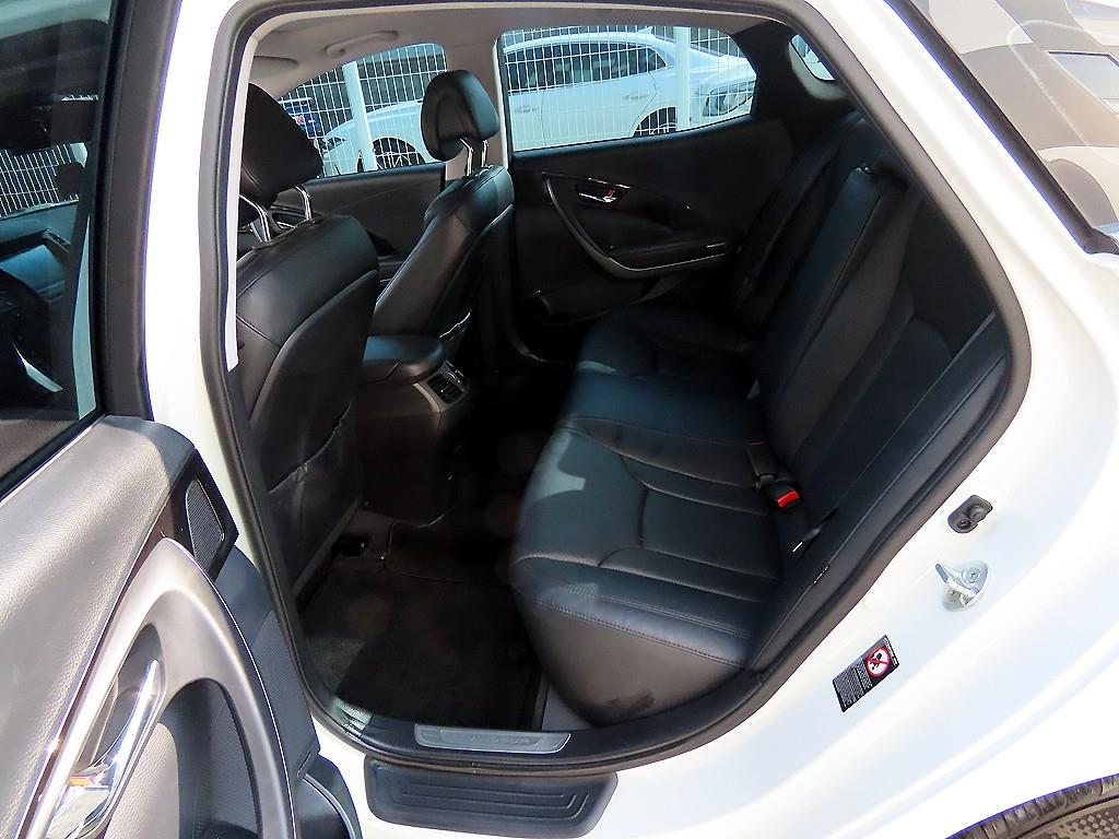 HYUNDAI Grandeur - Vista 6