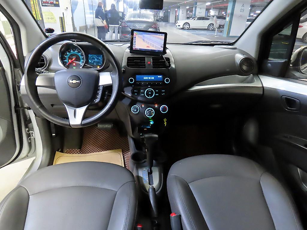 Chevrolet Spark - Vista 10