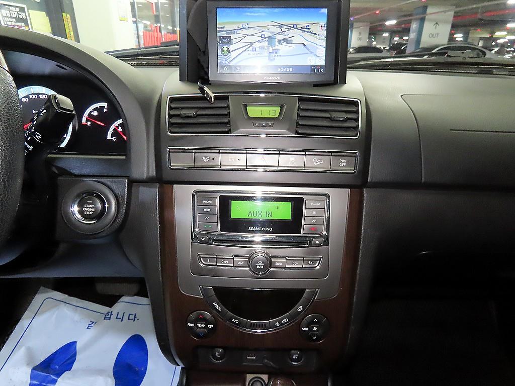 Ssangyong Rexton - Vista 11