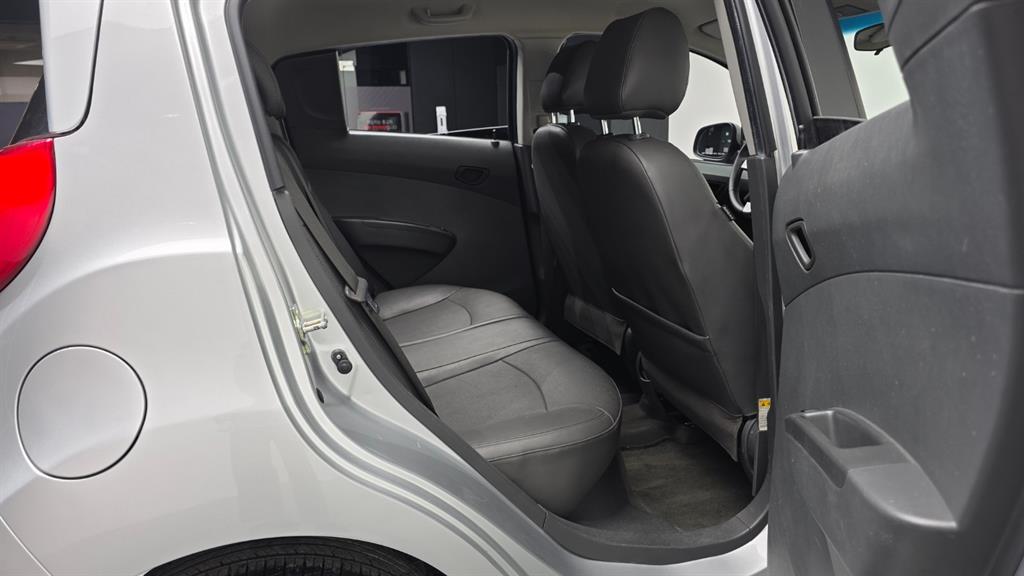 Chevrolet Spark - Vista 12