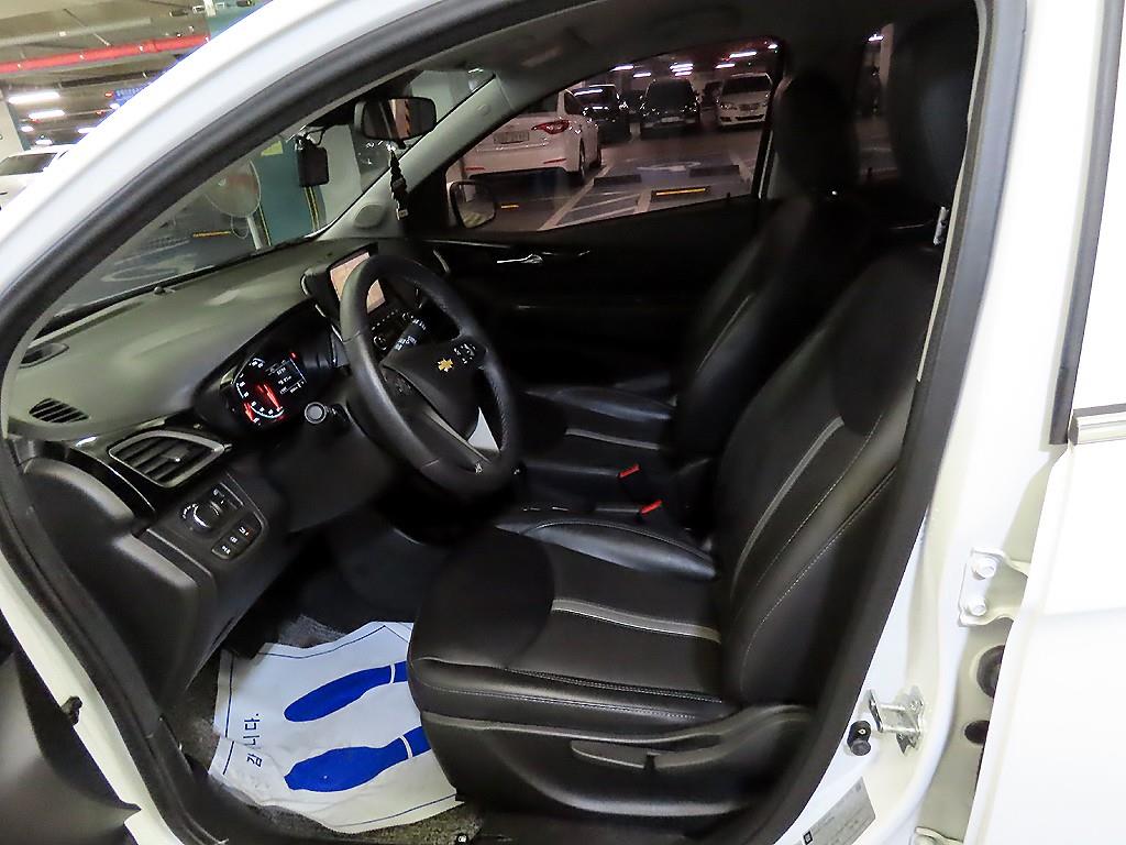 Chevrolet Spark - Vista 6