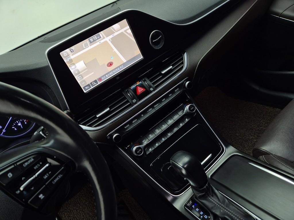 HYUNDAI Grandeur - Vista 10