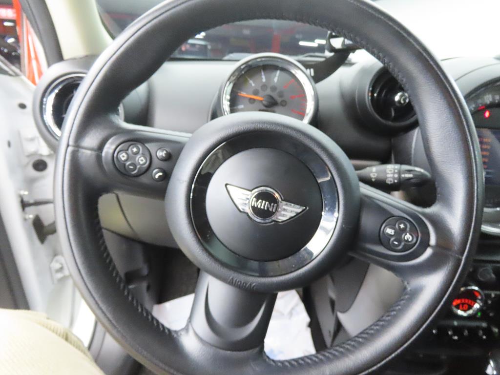 Mini Countryman - Vista 8