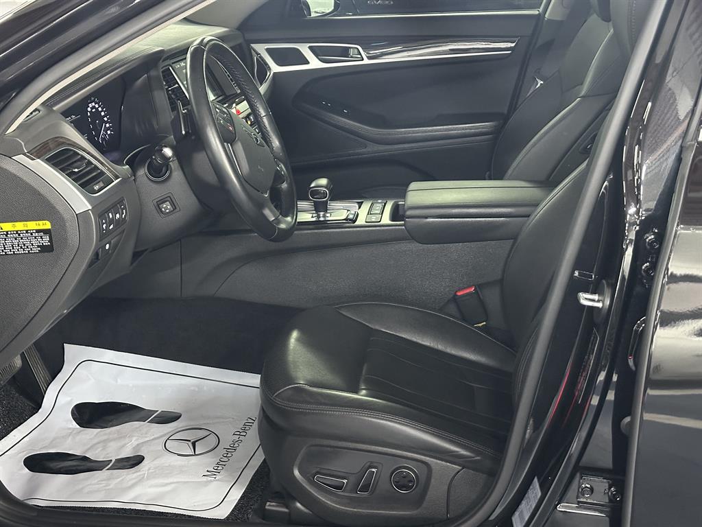 Genesis G80 - Vista 11