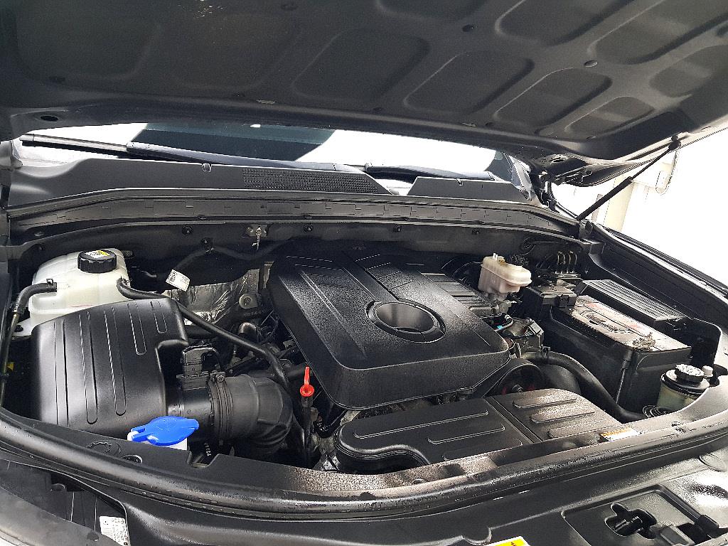 Ssangyong Rexton - Vista 6