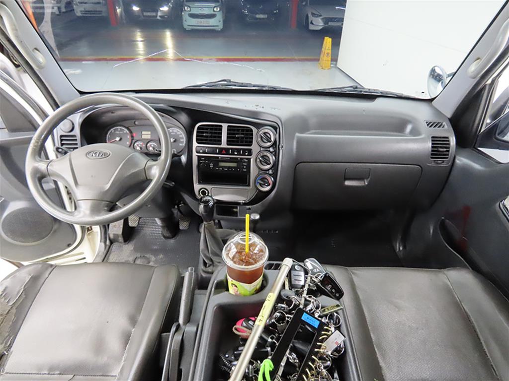 Small Truck Cargo (small) - Vista 7