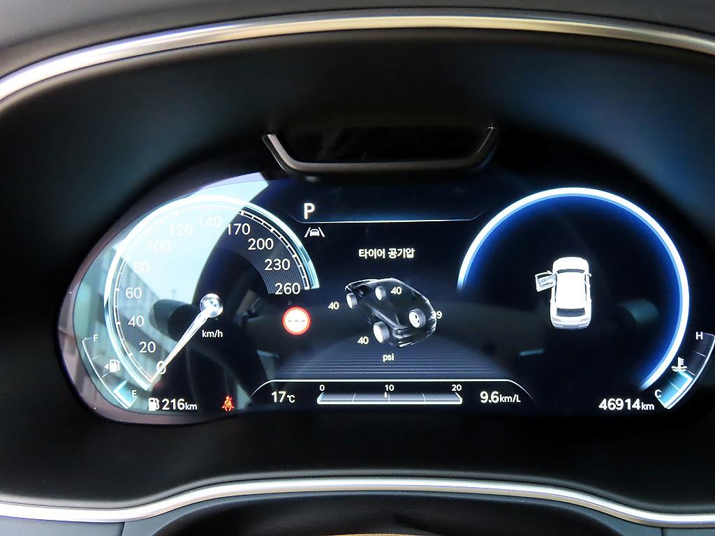 Genesis GV80 - Vista 9