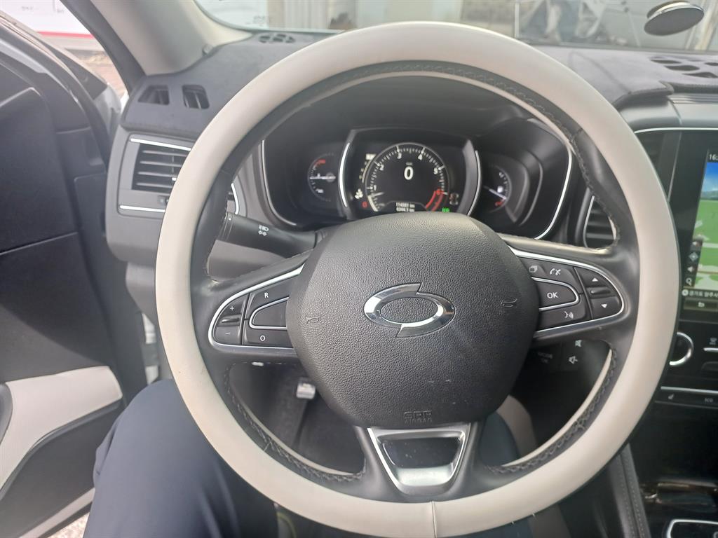 SAMSUNG QM6 - Vista 12