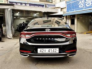 HYUNDAI Grandeur - Vista 6