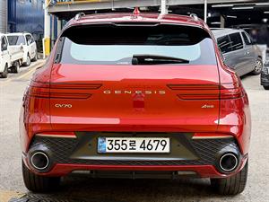 Genesis GV70 - Vista 6