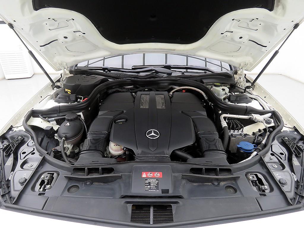 Mercedes Benz CLS Class 2015 Blanco - Importación desde Corea - HF Imports Iquique - Foto 19