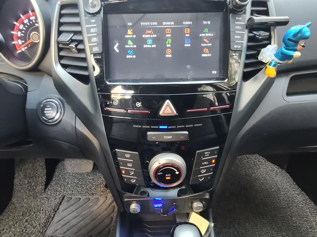 Ssangyong Tivoli 2018 - Importación desde Corea - HF Imports Iquique - Foto 15