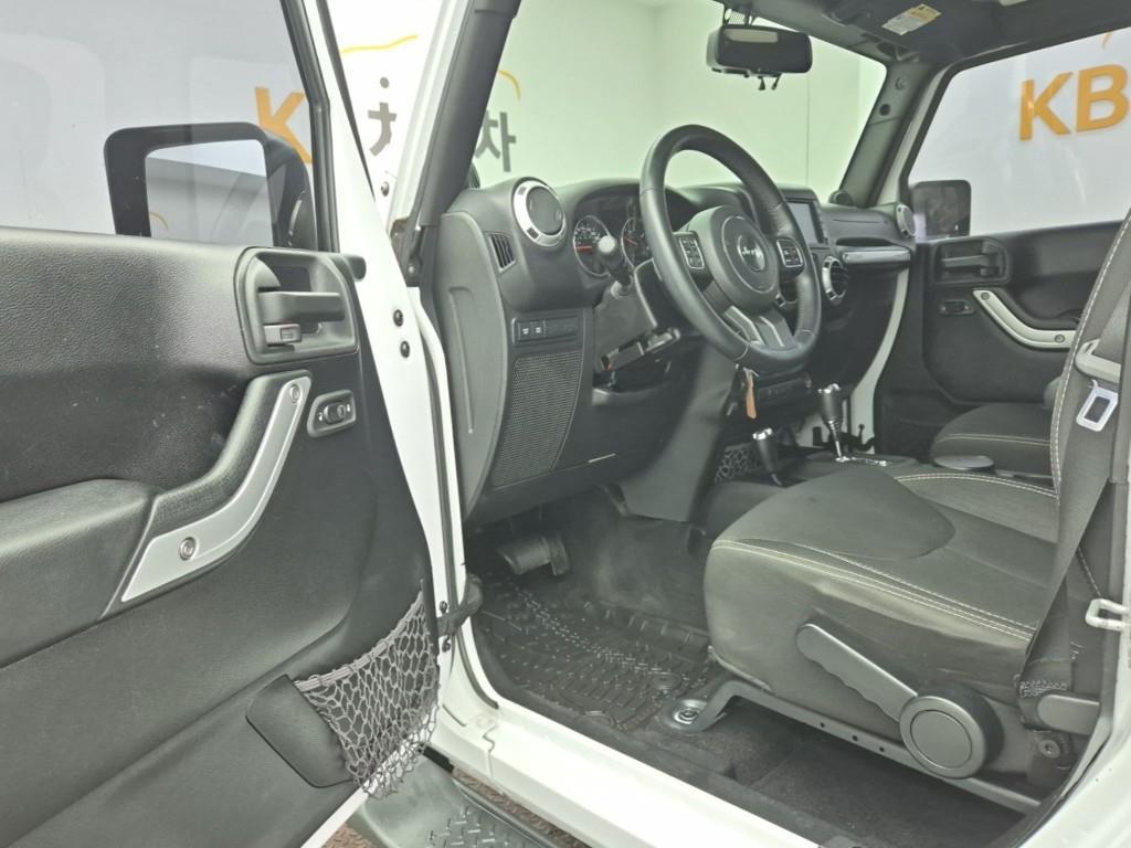 Jeep Wrangler 2014 Blanco - Importación desde Corea - HF Imports Iquique - Foto 17