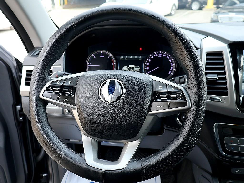 Ssangyong Rexton 2019 Negro - Importación desde Corea - HF Imports Iquique - Foto 8