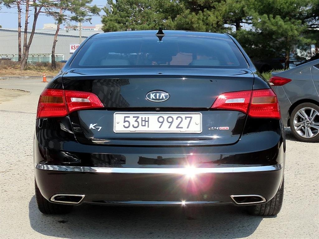 KIA K7 - Vista 4