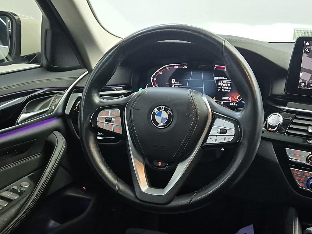 BMW 5 Series - Vista 9