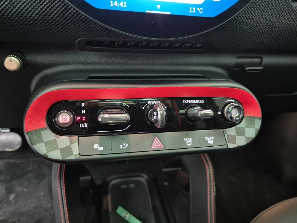 Mini Cooper Electric - Vista 10