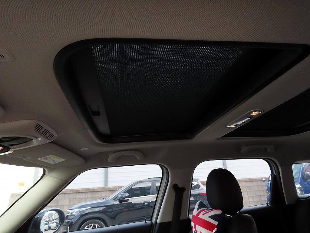 Mini Countryman 2021 Blanco - Importación desde Corea - HF Imports Iquique - Foto 17