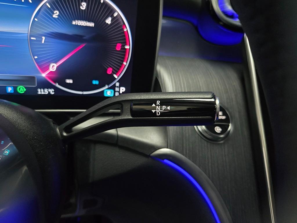 Mercedes Benz GLC Class - Vista 10