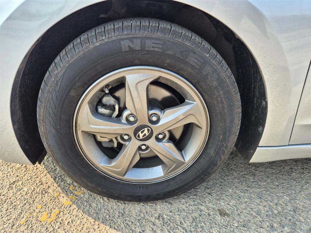 HYUNDAI Avante 2016 Gris - Importación desde Corea - HF Imports Iquique - Foto 18